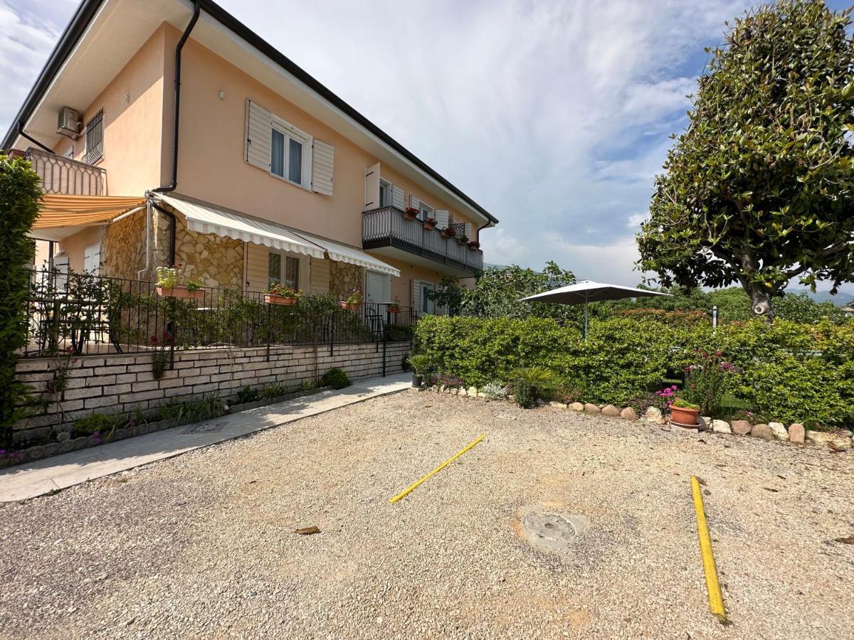 B&B La Magnolia Caprino Veronese Kültér fotó